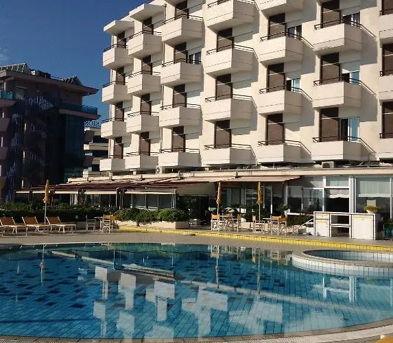 Hotel David