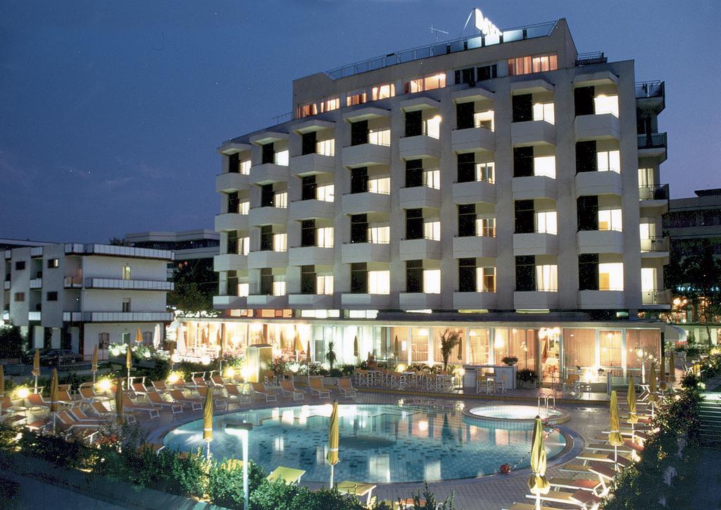 David Hotel